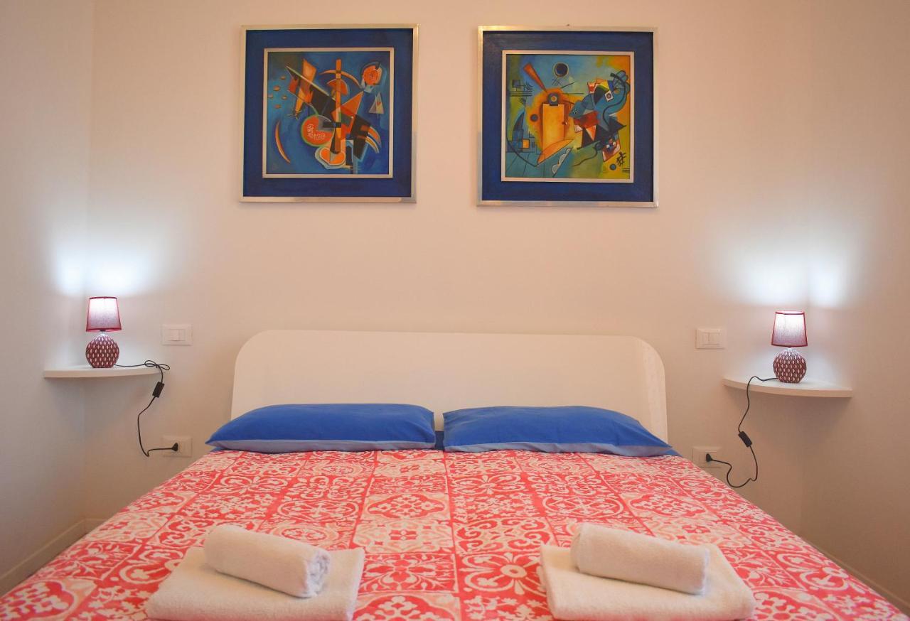 Red & Blu Apartments Desenzano del Garda Dış mekan fotoğraf